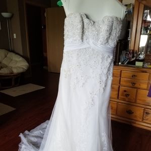 Wedding dress